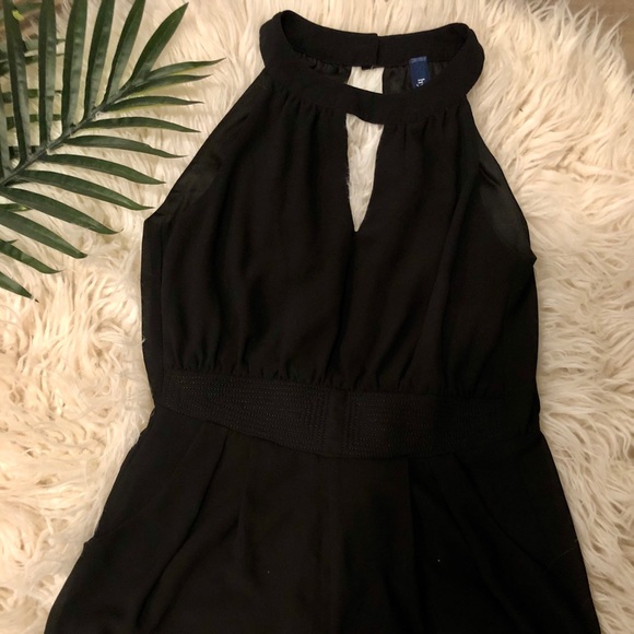 High Neck Romper - Picture 3 of 4